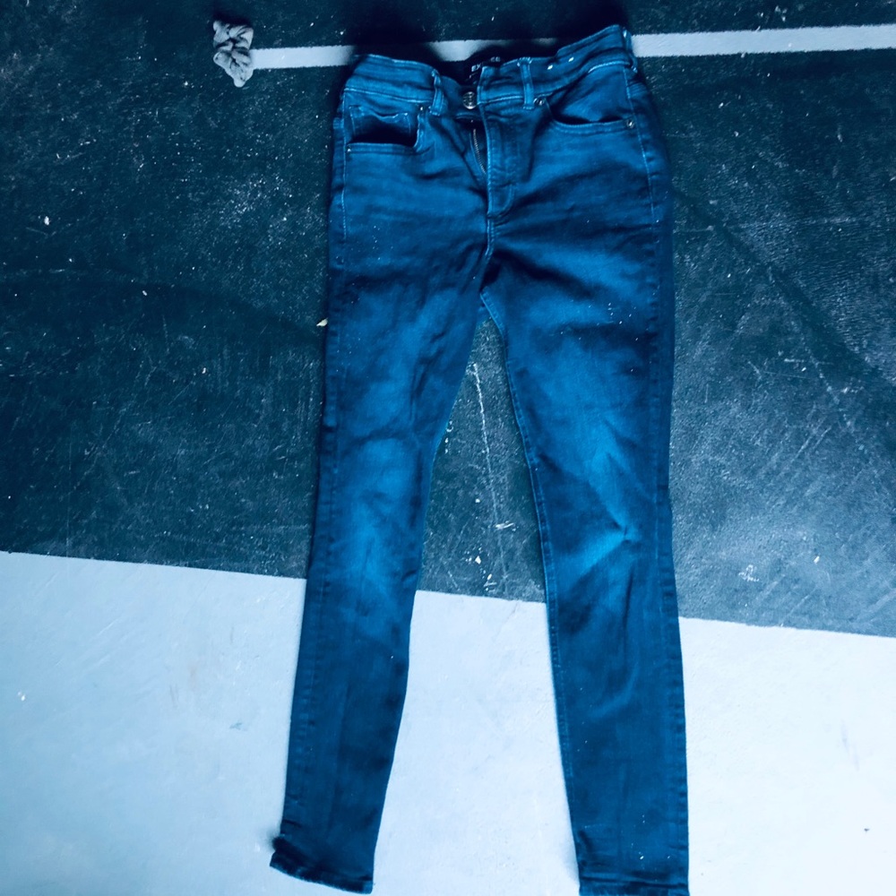 Express Jeans